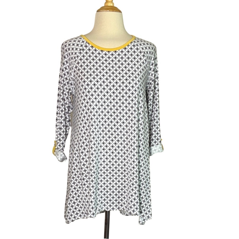 MATILDA JANE Medium Make Believe‎ Starstruck Roll Tab Sleeve Knit Tunic Top